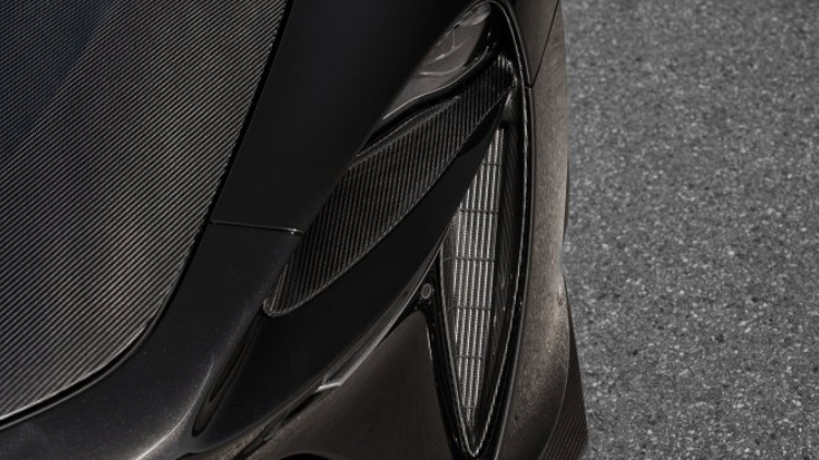 Photo of Novitec Carbon Headlight Covers for the McLaren Artura Coupe/Spider - Image 3